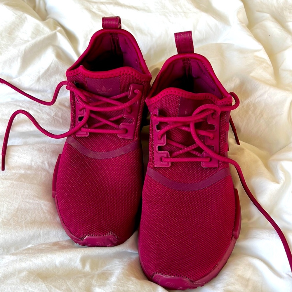 Adidas NMD_R1 burgundy/legacy sz 7